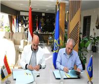 محافظ أسوان يوقع عقد مشاركة مع هيئة تنمية الصعيد لإنشاء وإدارة محطة نقل دولية