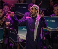 فؤاد عبدالواحد وجمهور «أبها» يشعلان أجواء مسرح جامعة الملك خالد