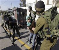الجيش الإسرائيلي يعتقل فلسطينية بدعوى محاولتها تنفيذ عملية طعن 