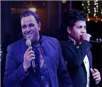 دويتو غنائي يجمع محمد فؤاد وعمر كمال في أحد الأفراح | شاهد