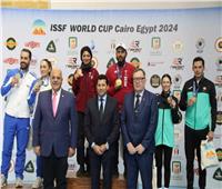 وزير الرياضة يُكرم الفائزين في ختام بطولة كأس العالم للرماية 2024