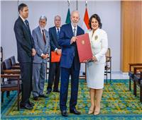 سفيرة مصر لدى البرازيل تقدم أوراق اعتمادها لرئيس جمهورية