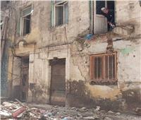 إزالة أجزاء من 5 عقارات آيلة للسقوط في الإسكندرية
