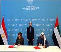 رئيس الوزراء يشهد التوقيع على ملحق تمديد مذكرة تفاهم بين مصر والإمارات