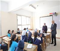 وزير التعليم يتابع انتظام الفصل الدراسي الثاني بأحد مدارس مدينة نصر
