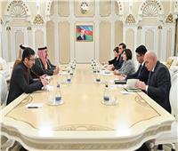 رئيس البرلمان العربي يلتقي رئيسة برلمان أذربيجان في باكو 