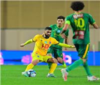 بمشاركة محمد شريف| الخليج يكتفي بنقطة ويتعادل أمام الحزم في الدوري السعودي 