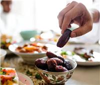 «صوم بصحة».. نصائح غذائية لشهر رمضان
