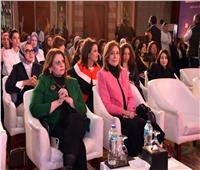 وزيرة الثقافة تشارك في جلسة نقاشية بمنتدى قمة المرأة المصرية وقمة الخمسين 