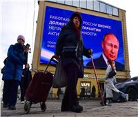 الروس يدلون بأصواتهم في الانتخابات الرئاسية 