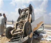 بالأسماء.. إصابة 16 شخصًا في حادث انقلاب سيارة على الصحراوي الغربي بالمنيا