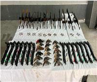 الأمن العام يضبط 37 كيلو مخدرات و54 قطعة سلاح ناري بالمحافظات