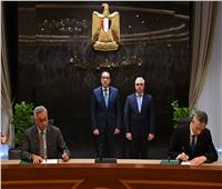 رئيس الوزراء يشهد توقيع عقد تخصيص أرض لإنشاء مصنع للصوامع بشرق بورسعيد   