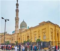 فرحة غامرة بافتتاح مسجد السيدة زينب.. والمواطنون يشكرون الرئيس السيسي   