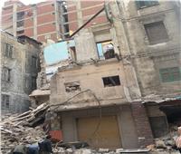 انهيار عقار من 4 طوابق في العطارين وسط الإسكندرية| صور