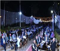 الخشت يشارك «طلاب من أجل مصر» حفل إفطار بساحة حرم جامعة القاهرة