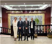 محافظ الأقصر يبحث مع السفير الفرنسي تعزيز العلاقات الثقافية