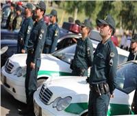 مقتل 5 من رجال الأمن وإصابة 10 آخرين في هجومين بإيران
