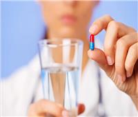 لصحتك.. نصائح هامة عند تناول المضاد الحيوي ودواء الضغط في رمضان
