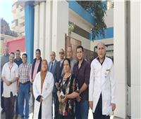 المصريين الأحرار يزور المستشفيات لتهنئة المرضى وتقديم الهدايا بمناسبة عيد الفطر