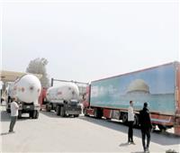 «مسافة السكة»| شاحنات مساعدات «صناع الخير» تعبر رفح  لأهالى غزة