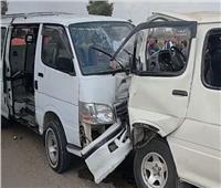 تصادم مروع بين سيارتين في المنيا يتسبب في إصابة 3 أشخاص