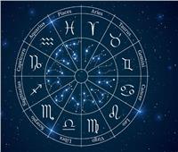 توقعات علم الفلك اليوم الجمعة 26 أبريل 2024