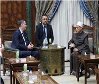 شيخ الأزهر والرئيس البوسني في بيان مشترك: ما يحدث في غزة وصمة عار