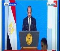 الرئيس السيسي: جهد خارق لعمال مصر في إعادة بناء البنية التحتية 