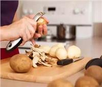«بلاش ترميها».. تعرف على أبرز الفوائد الصحية لقشور البطاطس