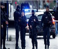 الشرطة الفرنسية: مقتل شخص حاول إضرام النار بكنيس يهودي