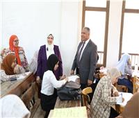 نائب رئيس جامعة الأزهر يتفقد لجان امتحانات كليات «فرع البنات» بمدينة نصر