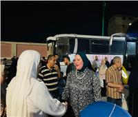 محافظ المنيا يعلن مغادرة آخر أفواج حجاج الجمعيات الأهلية إلى الأراضى المقدسة