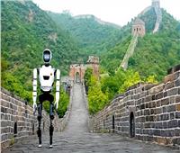XBot-L أول روبوت يمشي كالإنسان على سور الصين العظيم | فيديو