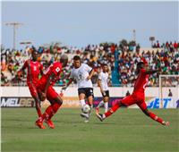 منتخب مصر يتأخر أمام غينيا بيساو بهدف في الشوط الأول| فيديو