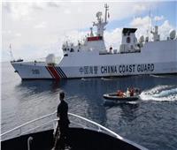 بكين تعزز صلاحيات خفر سواحلها في بحر الصين الجنوبي