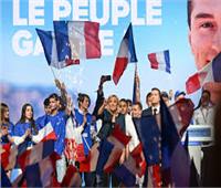 صدمة في الأوساط السياسية: اليمين المتطرف يتصدر والوسط يتراجع في فرنسا