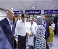 نائب رئيس مجلس الوزراء ووزير الصحة في زيارة مفاجئة لمستشفيي العامرية والقباري