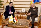 وزير الدفاع يلتقي نظيره القبرصي لبحث التعاون العسكري 