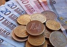 اليورو ينتظر المركزي الأوروبي والاسترليني يصعد بفعل الانتخابات البريطانية