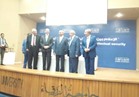  وزير الاعلام الأردني يكرم رئيس جامعة أسيوط