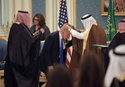 صور.. الملك سلمان يكرم ترامب بـ «وسام الملك عبدالعزيز»