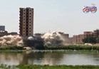 بالفيديو..إزالة برج سكني من 11 طابق ببنها بـ«التفجير الأمن»