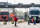 استمرار اضراب سائقي شاحنات نقل الوقود في فرنسا