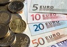 اليورو يقلص مكاسب ما بعد الانتخابات الفرنسية