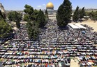 السلطات الإسرائيلية تفرض قيودا على دخول المصلين للمسجد الأقصى