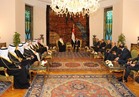 السيسي والملك حمد: قرار قطع العلاقات مع قطر بعد فشل إقصائها عن دعم الإرهاب