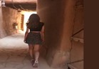 فيديو.. «فتاة التنورة» تثير ضجة في السعودية بعد تجولها بـ «ميكرو جيب»