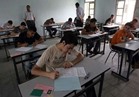 طلاب الثانوية يؤدون امتحاني الاقتصاد والتربية الوطنية بالدور الثاني