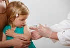 8 حالات تمنع طفلك من التطعيم ونصائح لكِ للتصرف الصحيح
